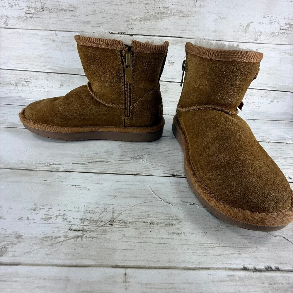 Koolaburra by UGG Victoria‎ Kids Chestnut Suede Bow Boots Size 12 Short Winter